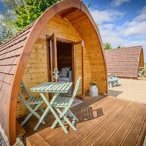 Glamping At Doon Angus Farm Chalet Westport